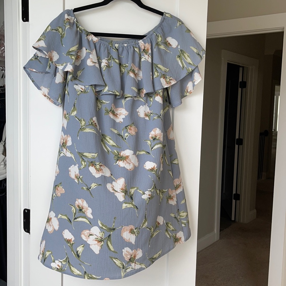Darling ruffle floral dress